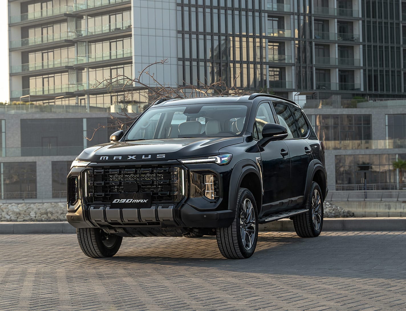 D90 Plus — Alloy Wheels