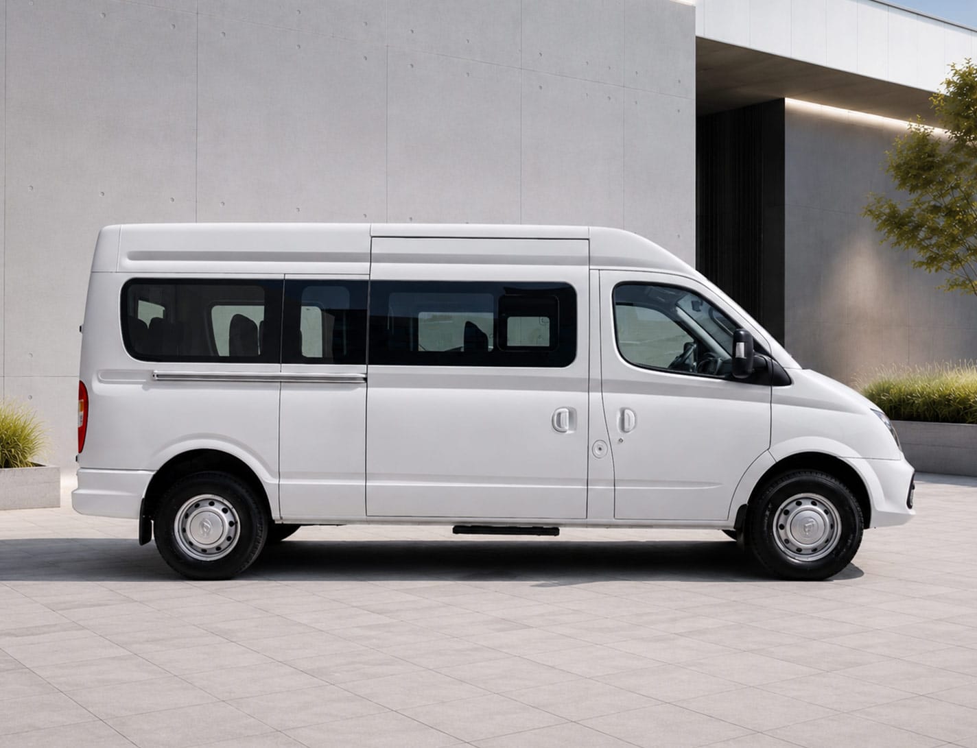 Maxus V80 passenger  — Alloy Wheels